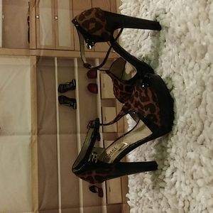 Michael Kors Brinkley Leopard shoes